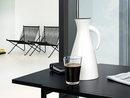 Weisse Kaffee Isolierkanne