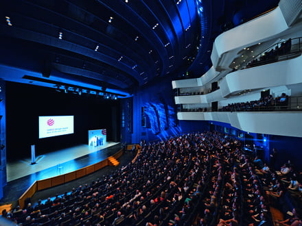 Red Dot - Aalto theater