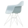 Vitra - Eames Plastic Armchair DAR RE, weiss / eisgrau (Filzgleiter weiss)