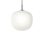 Muuto - Rime Pendelleuchte Ø 45 cm, opal / schwarz