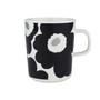 Marimekko - Oiva Unikko Becher mit Henkel, 250 ml, weiss / schwarz / silber