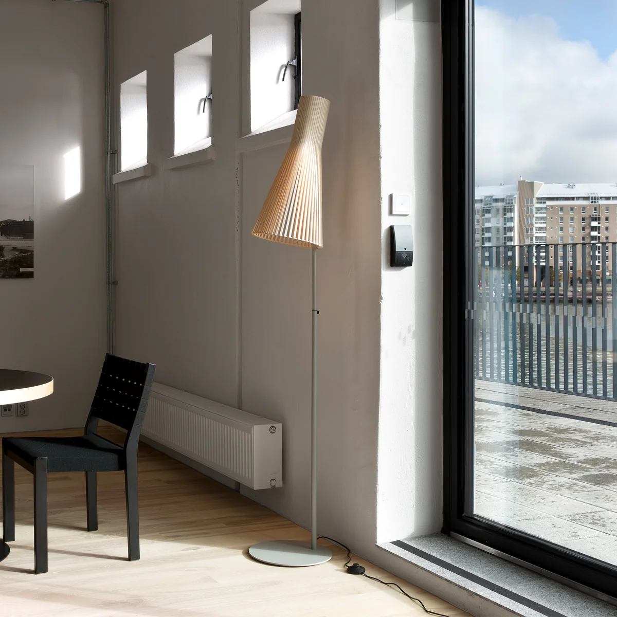 Secto 4210 Stehleuchte von Secto in Birke