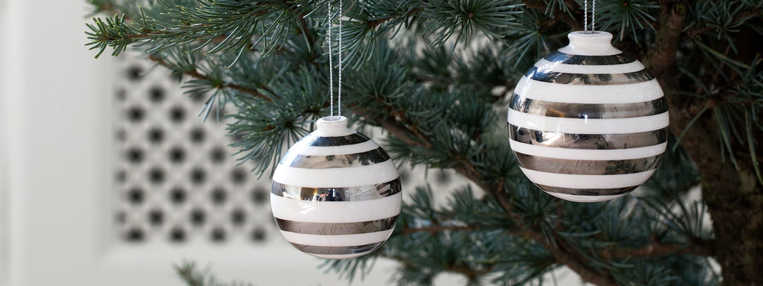 Mit der Weihnachts-Kollektion lanciert Kähler eine Auswahl an Advents- und Weihnachtsschmuck, die an die tiefen Tannenwälder Skandinaviens und die Farbnuancen des Winters erinnert.