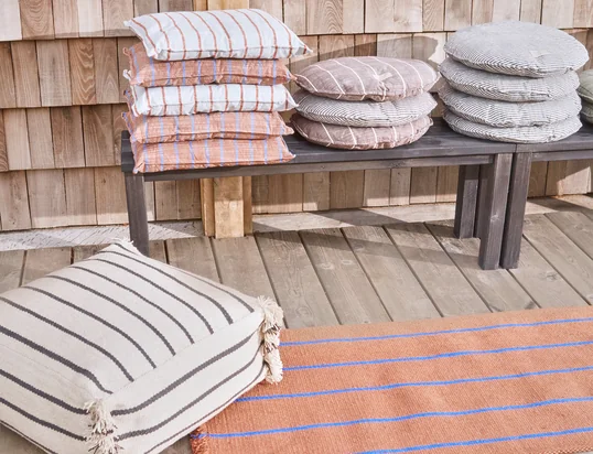 Finden Sie Hängematten, Outdoor-Teppiche und vieles mehr hier ...