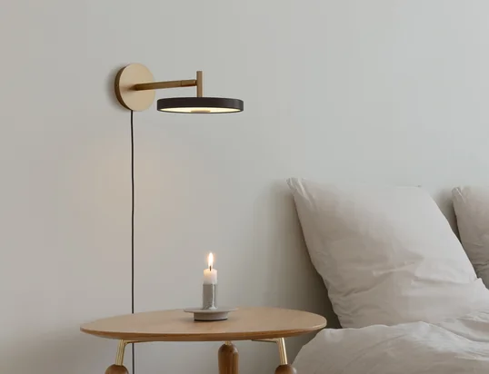 Entdecken Sie eine Vielzahl an Wandleuchten in unserem Shop. Passend für Ihr Schlafzimmer, Ihren Flur oder jeden weiteren Wohnraum.