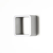 Authentics - Entrance Hausnummer