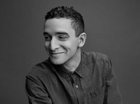 Der erfolgreiche Designer Rudi Wulff legt stets Wert darauf, den Nutzer mit seinen zeitlosen, funktionalen und durchdachten Produkten positiv zu bereichern.