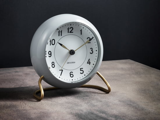 Uhren von Studio Harm & Elke online kaufen - VON UND ZU HAUSE