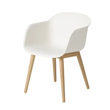 Fiber Chair Wood Base von Muuto in Eiche und weiss