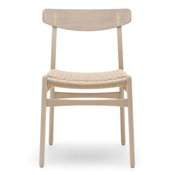 Der Carl Hansen - CH23 Chair, Eiche geseift / Naturgeflecht