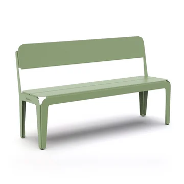 Die Bended Bench Bank mit Rückenlehne von Weltevree, L 140 cm, blassgrün