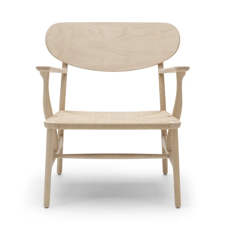 Der CH22 Stuhl von Carl Hansen, Eiche geseift