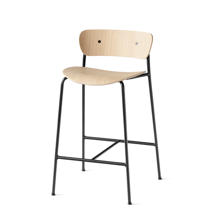 Pavilion Barhocker AV7 von &Tradition - H 85 cm, schwarz / Eiche lackiert