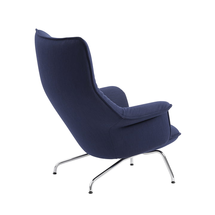 Doze Lounge Chair von Muuto mit Untergestell Chrom / Bezug dunkelblau (Balder 782)