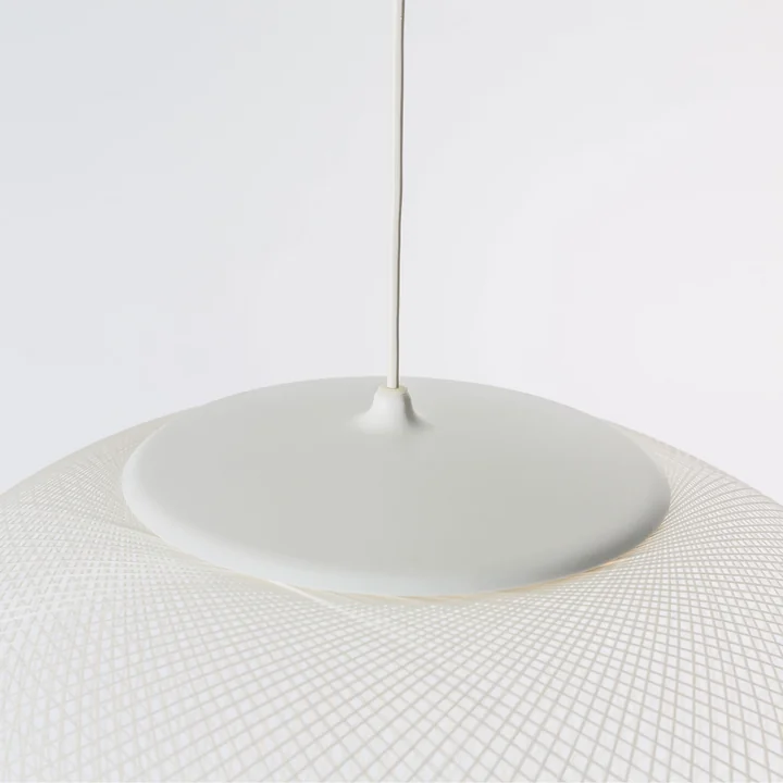 NR2 LED-Pendelleuchte M, weiss Detailansicht von Moooi im Detail