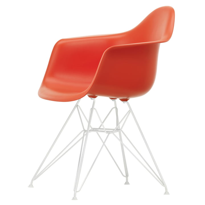 Eames Plastic Armchair DAR von Vitra in weiss / poppy red (Filzgleiter weiss)