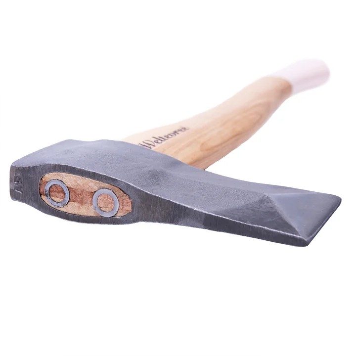 Spaltaxt von Weltevree aus Stahl und Eschenholz