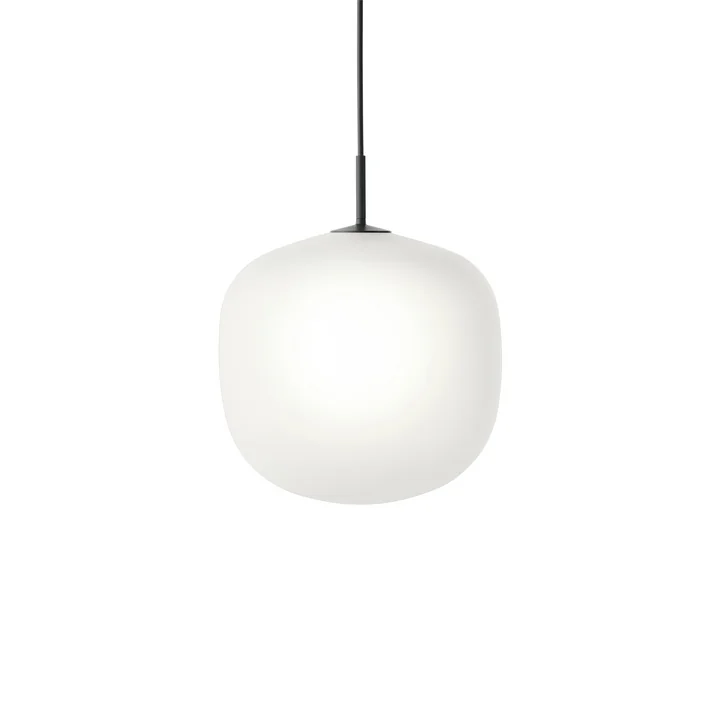 Rime Pendelleuchte Ø 37 cm, opal / schwarz von Muuto 
