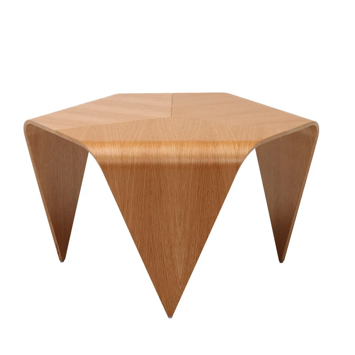 Trienna Couchtisch von Artek in Eiche klar lackiert