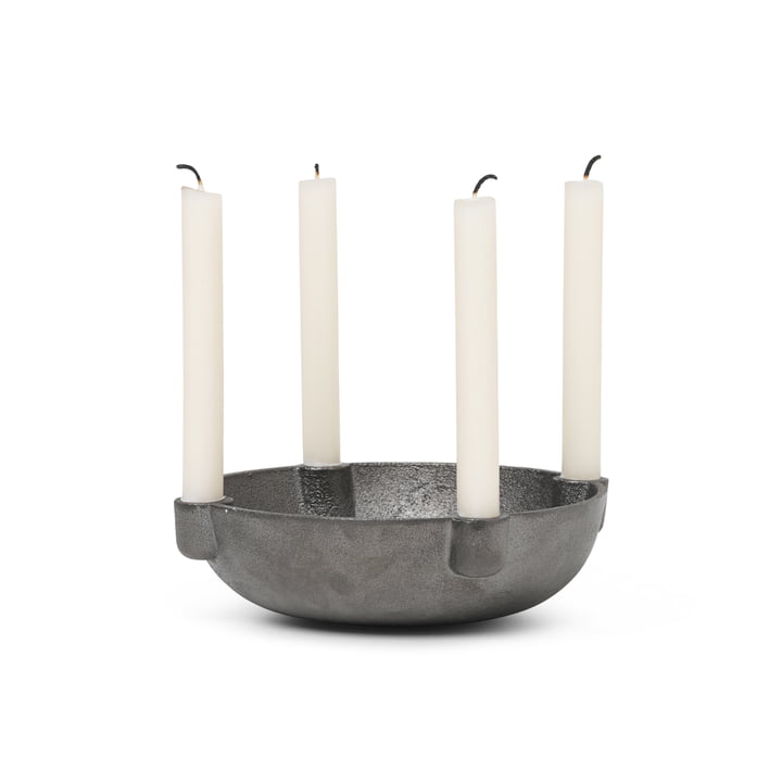 Bowl Kerzenständer, Ø 14,6 x H 3,7 cm, Messing schwarz von ferm Living