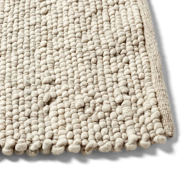 Peas Random Teppich, soft grey von HAY.