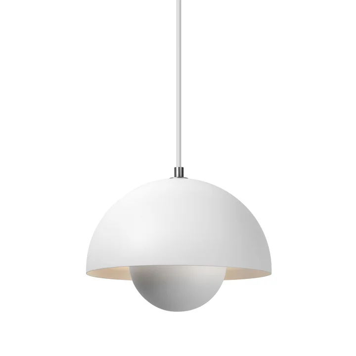 Die FlowerPot Pendelleuchte VP1 von &Tradition, matt weiss