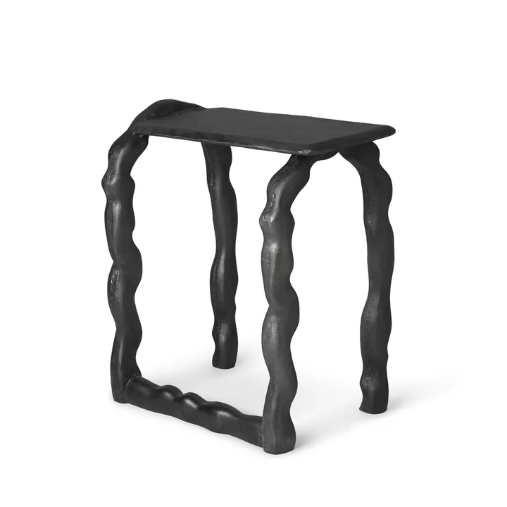 Der Rotben Couchtisch von Ferm Living