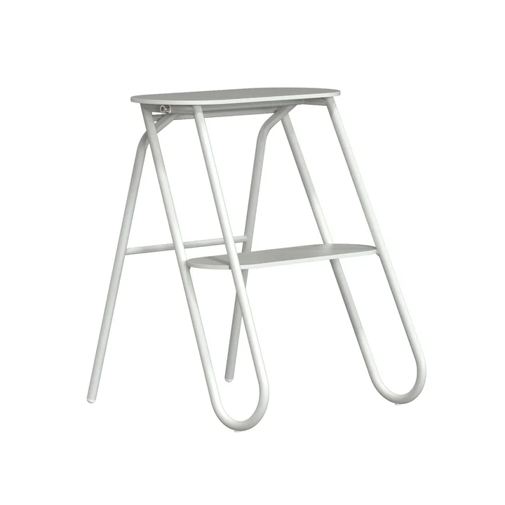 Der Bukto Tritthocker klappbar von Frost, klein, H 46 cm, weiss