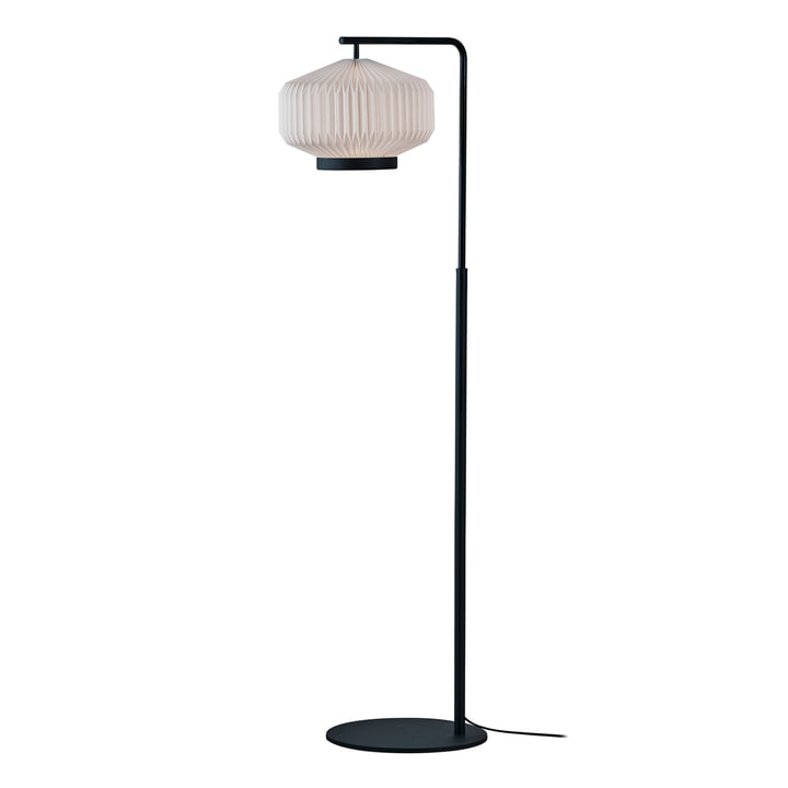 Shibui Stehleuchte H 100 - 144 cm von Le Klint in schwarz