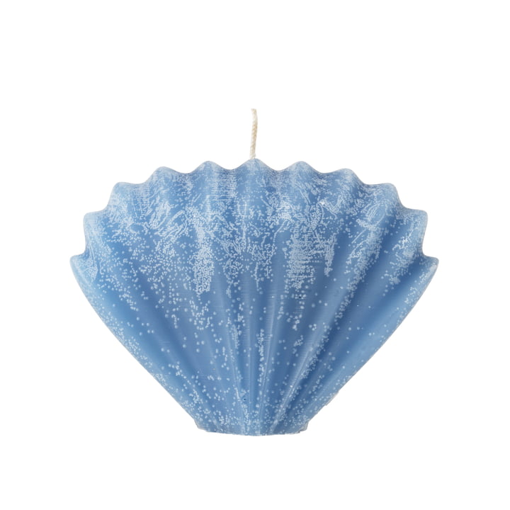 Seashell Kerze von Broste Copenhagen in der Farbe baja blue