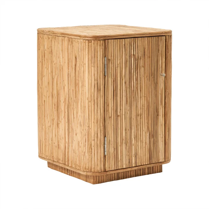 Gro Schrank von House Doctor