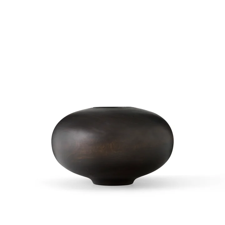 Die Surround Vase von Audo in der Ausführung Mango