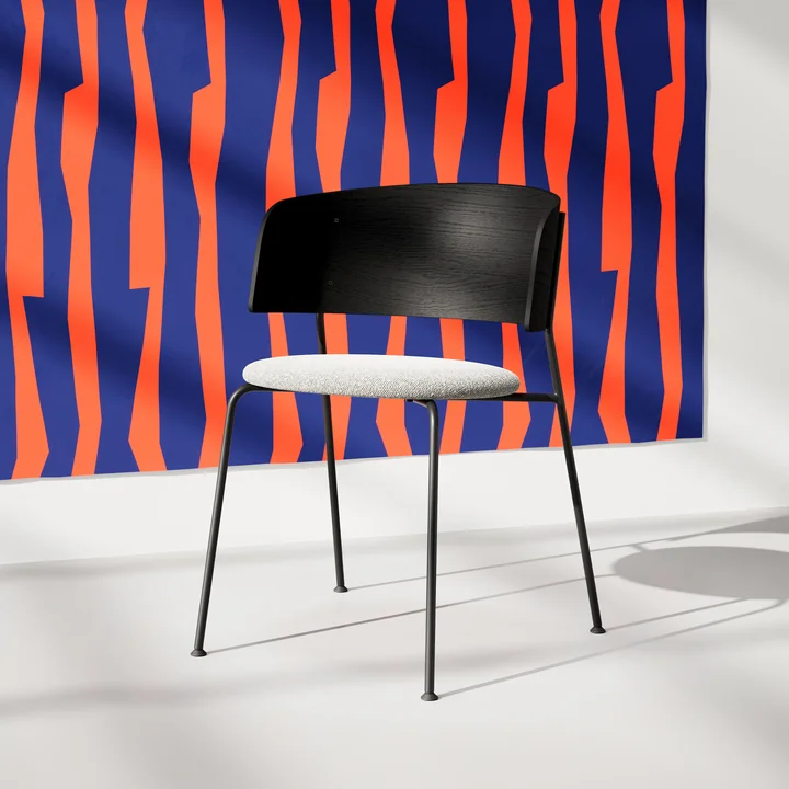 OUT Objekte unserer Tage - Wagner Armlehnstuhl