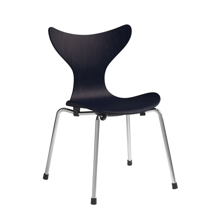Lily Kinderstuhl von Fritz Hansen in der Ausführung midnight blue / chrom