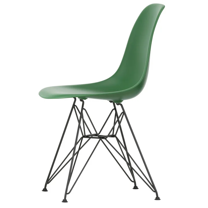 Eames Plastic Side Chair von Vitra