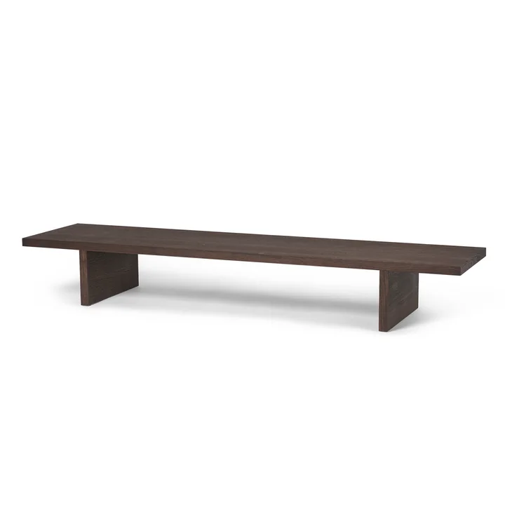 Kona Low Beistelltisch, 140 x 34 cm, Eiche dunkel gebeizt von Ferm Living