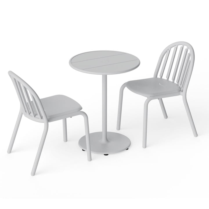 Fred's Outdoor Tisch Ø 60 cm + Stuhl (2er Set), hellgrau (Exklusive Edition) von Fatboy