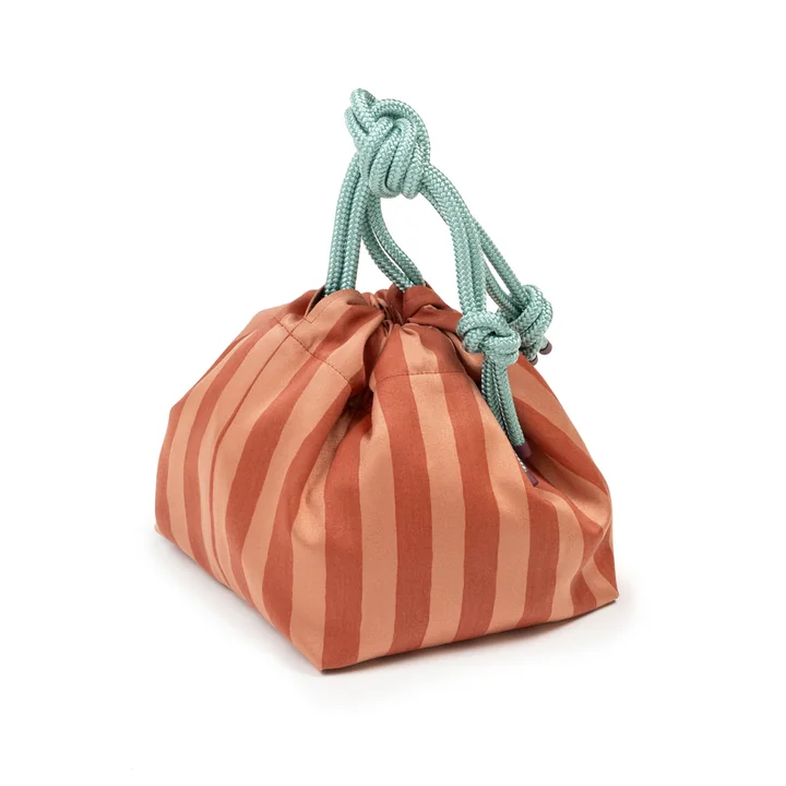 Pouch, coral polka von Juslin Maunula