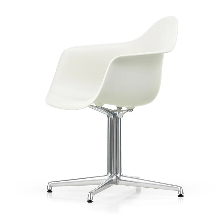 Vitra - Eames Plastic Armchair DAL RE, poliert / baumwollweiss (Filzgleiter basic dark)