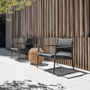 Die Gloster - 180 Lounge-Serie mit Ambient Nest Solarleuchte