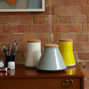 Store Keramikbehälter mit Deckel von Established & Sons