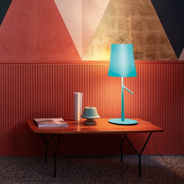 Birdie LED-Tischleuchte mit Dimmer von Foscarini in aqua