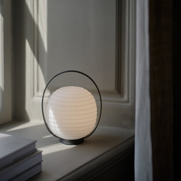 New Works - Lantern Portable Tischleuchte mit Akku