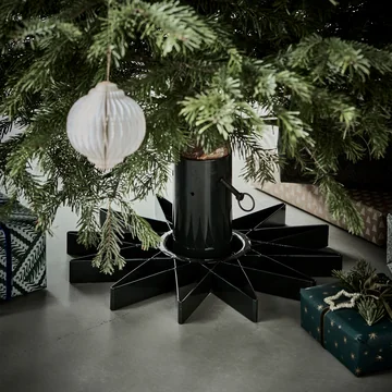 House Doctor - Star Weihnachtsbaumständer,  Ø 47 cm, dunkelgrün