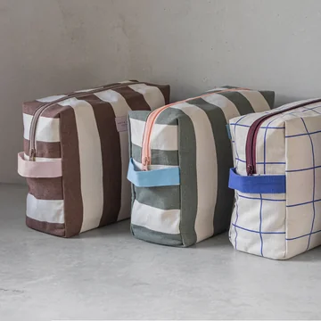 Mette Ditmer - BRING IT Kosmetiktasche, 26 x 20 cm, braun