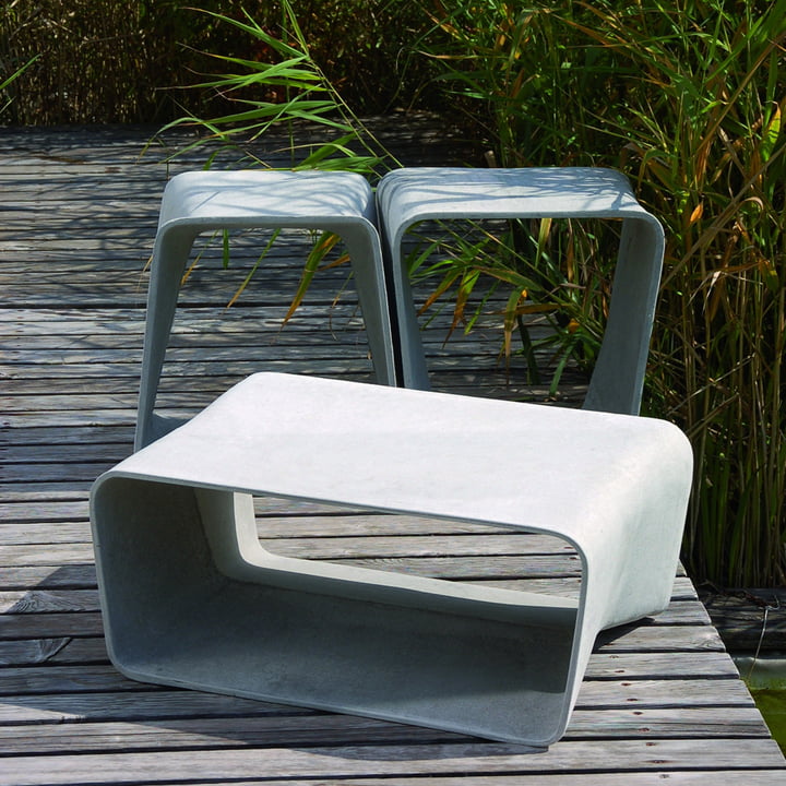 Outdoor-Beton-Design: Eternit Ecal Tisch und Hocker