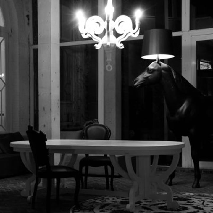 Moooi - Horse Lamp - Ambiente