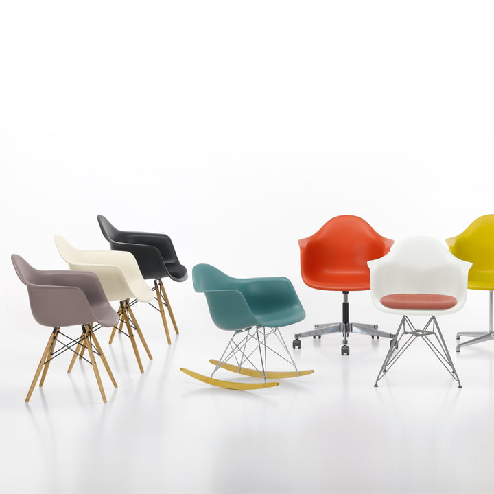 Eames Plastic Chairs von Vitra