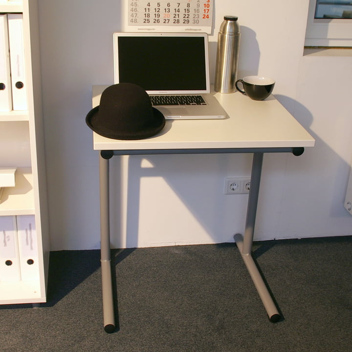 Flötotto - School Table, T-Gestell / Ambiente Hut