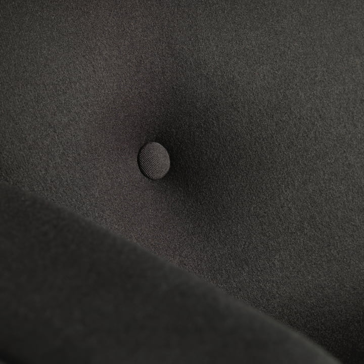 Vitra - Lounge Chair & Ottomann, Santos Palisander mit Filzgleitern, Stoff Twill, schwarz